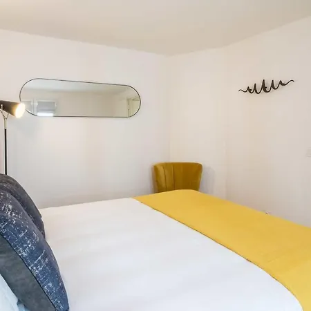 Apartment Cosy In The Heart Of Belleville 6p2bedroom