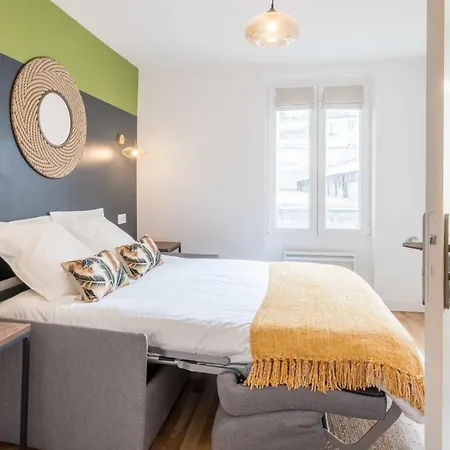 Apartment Cosy In The Heart Of Belleville 6p2bedroom Paris