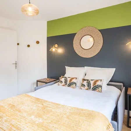 Cosy In The Heart Of Belleville 6p2bedroom Paris