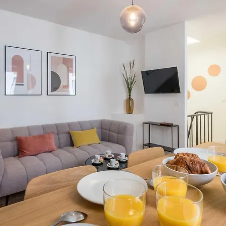 Cosy In The Heart Of Belleville 6p2bedroom Paris