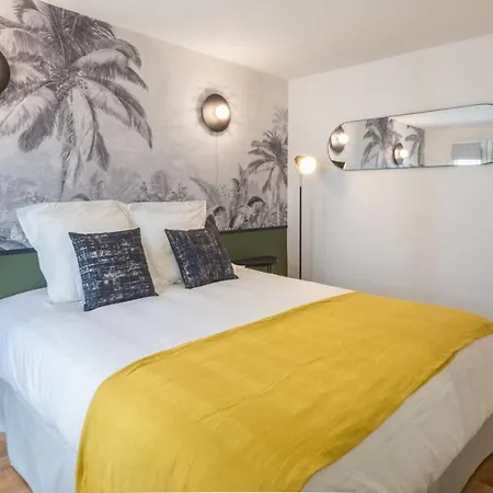 Cosy In The Heart Of Belleville 6p2bedroom Apartment *